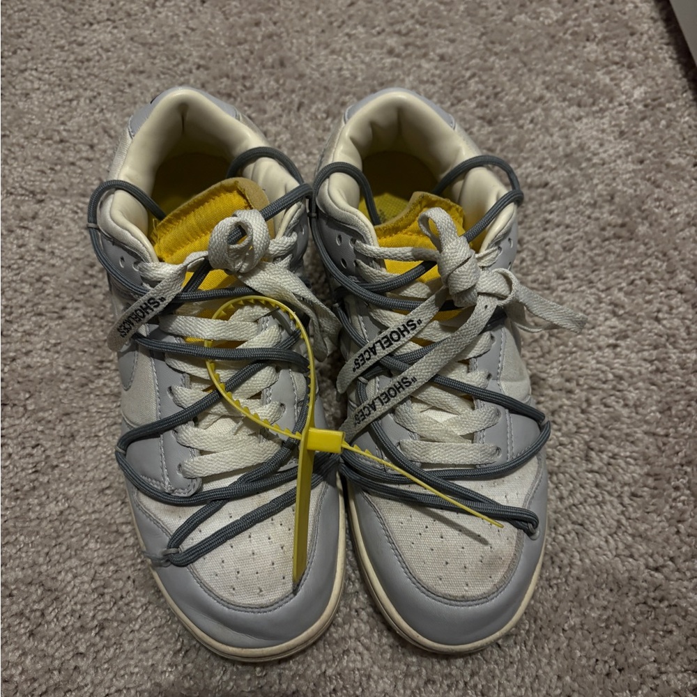 Off-White Women's Low-Top Sneakers in White, Gray and Yellow